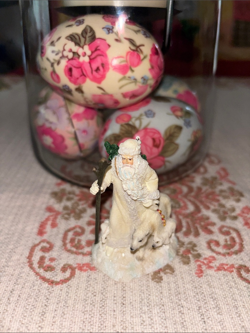 Pipka Arctic Santa and Friends Figurine!